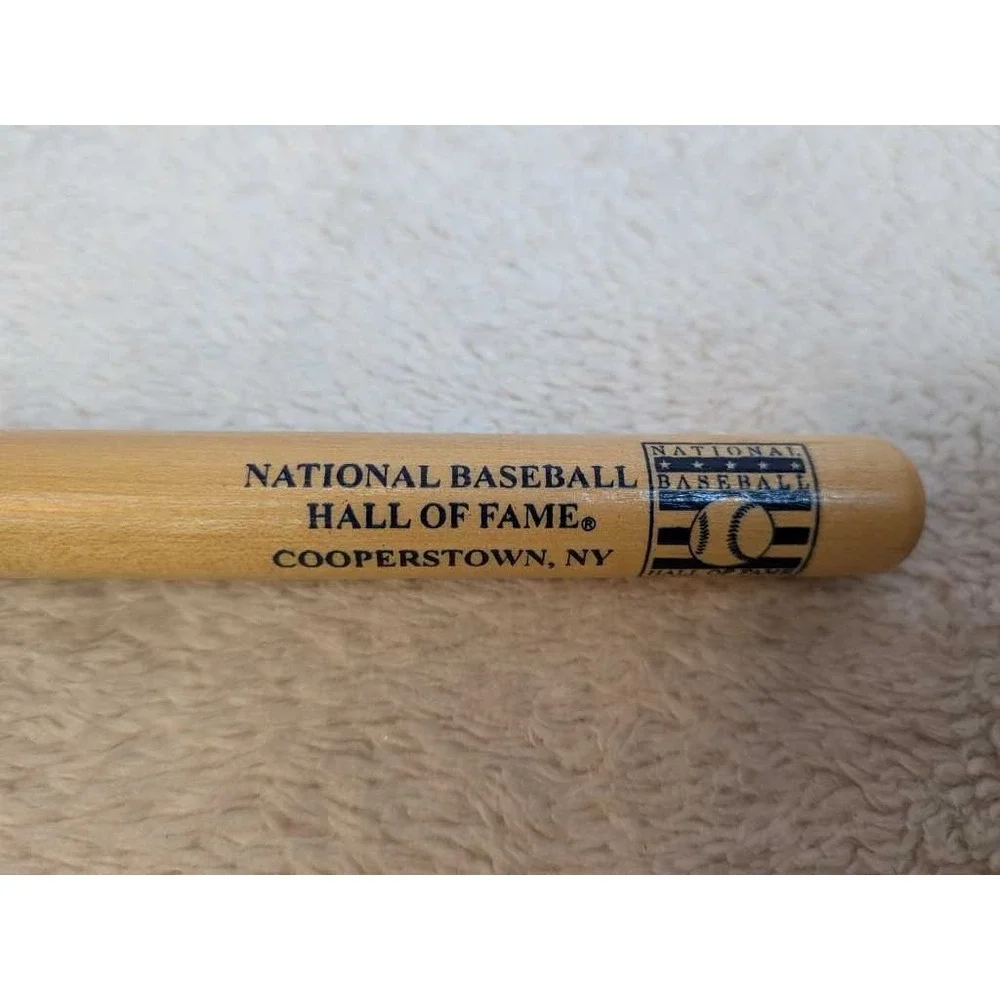 National‎ Baseball Hall of Fame Cooperstown NY Mini Wooden Bat Souvenir